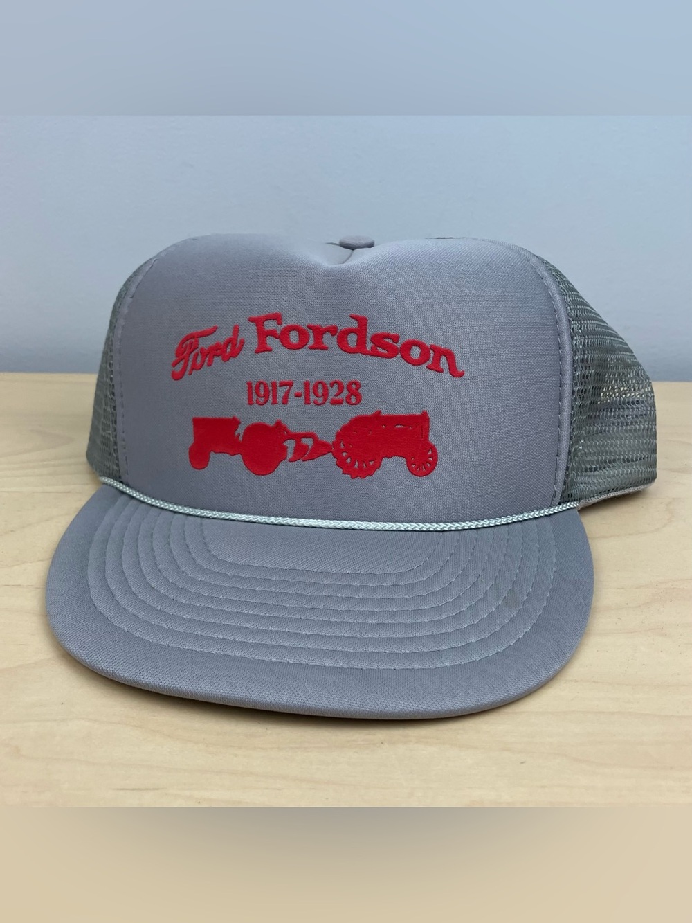 Vintage Ford Fordson 1917-1928 Tractors Mesh Back Snapback Trucker Hat Gray Red